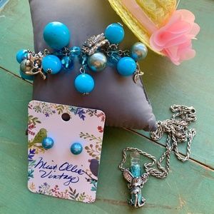🧚🏻 Blue Sparkly Fairy Dust - Blue Bead Charm Bracelet - Blue Pearl Earrings 💙